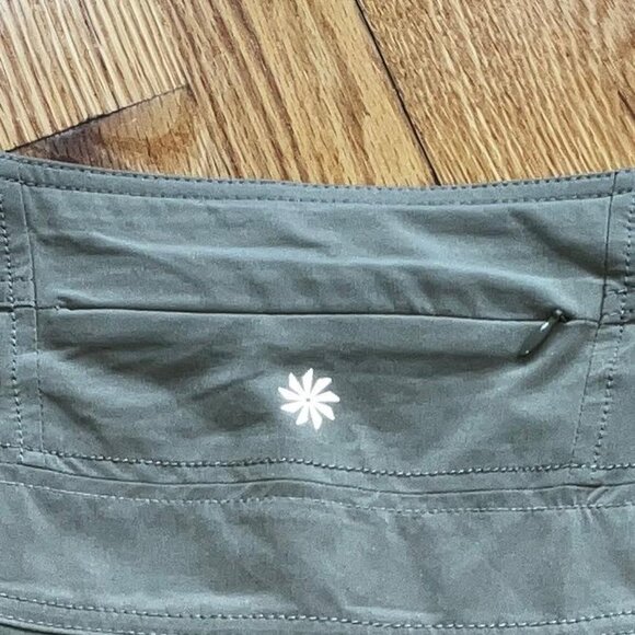 Athleta Everyday Skort, Classic Taupe Size 4 Women's Khaki Tan Color SMALL  EUC - Picture 6 of 10